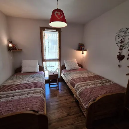 Apartment Cosy, 6 Personnes, 2 - Monta12 *